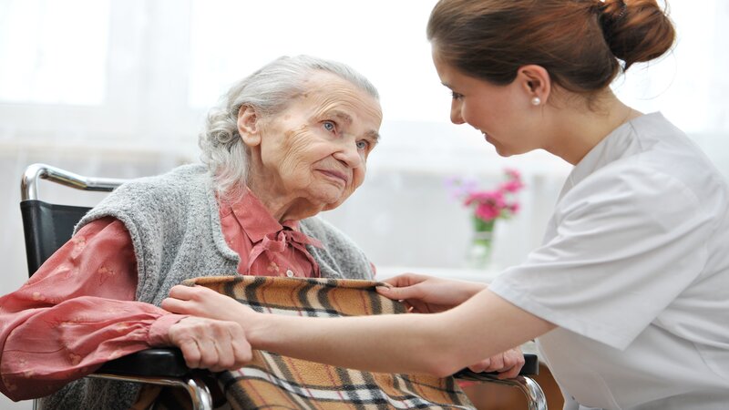 Everything You Need to Know About Choosing a Caregiver Agency in New York City